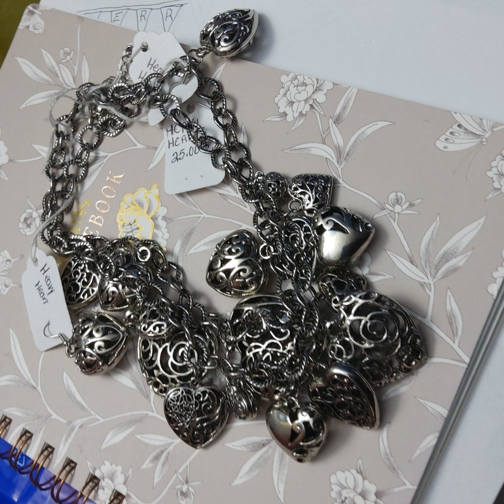 🌲HEART OF HEARTS  NWOT